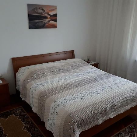 Apartman Ivan Apartamento Pula Exterior foto