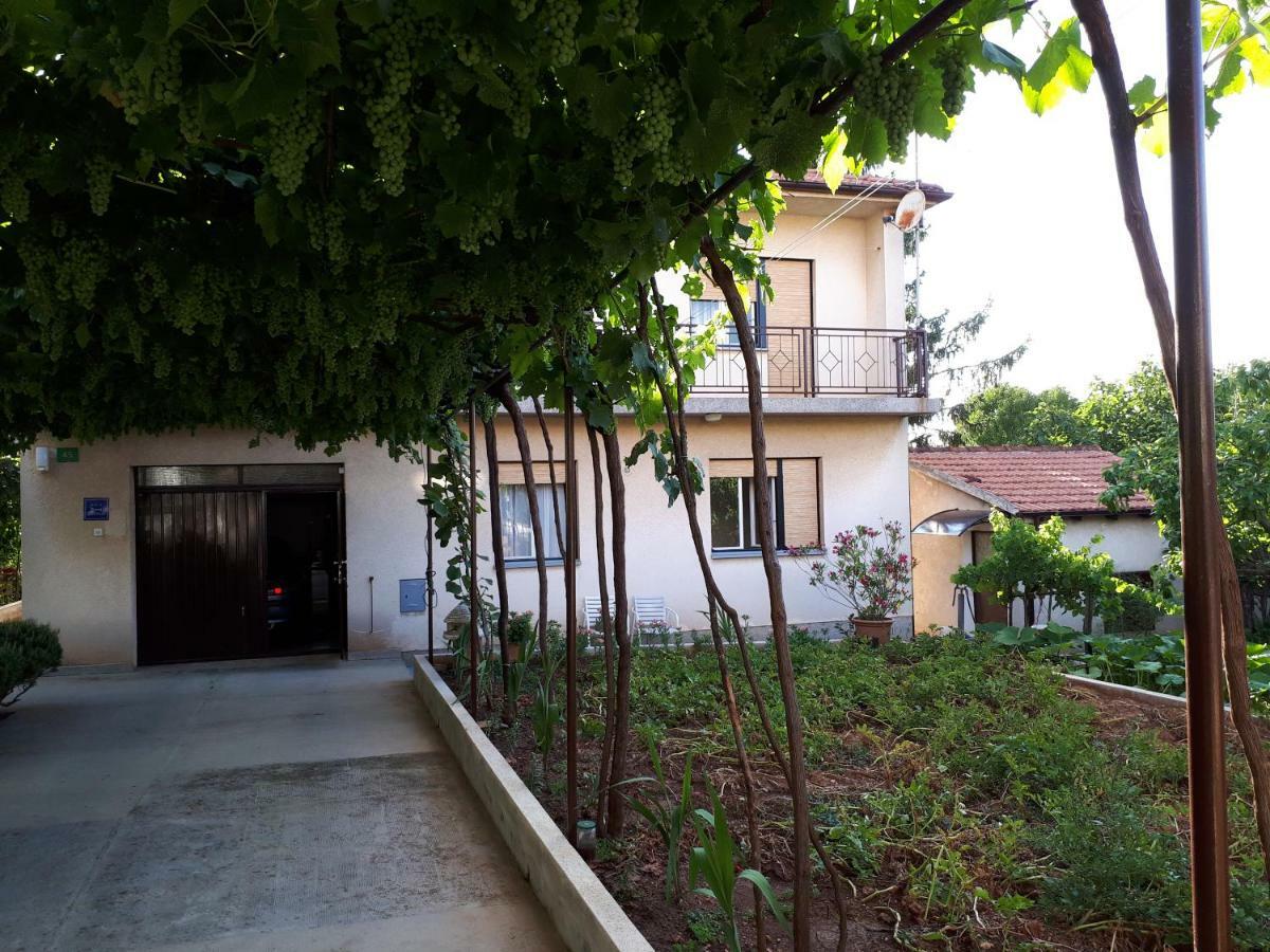 Apartman Ivan Apartamento Pula Exterior foto