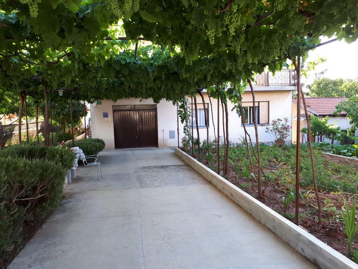 Apartman Ivan Apartamento Pula Exterior foto