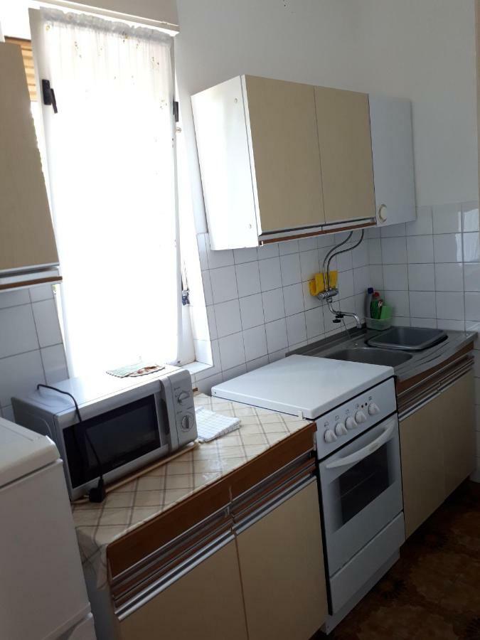 Apartman Ivan Apartamento Pula Exterior foto